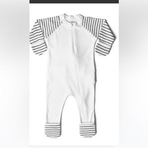 NWT IN BAG Gouni kids 2T stripe gray footie